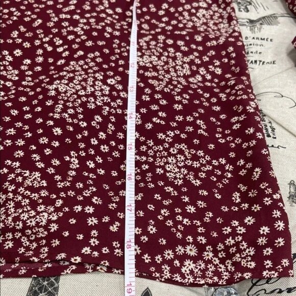 Lush Burgundy Floral Blouse - Picture 7 of 12